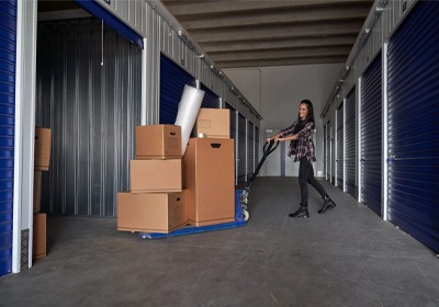 lockable storage Dubai