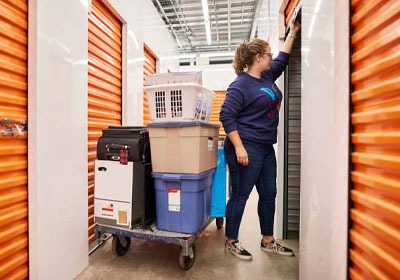 storage units in Al Quoz.