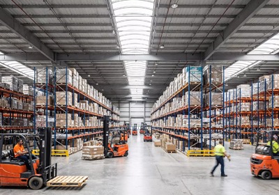 Dubai storage rental services 